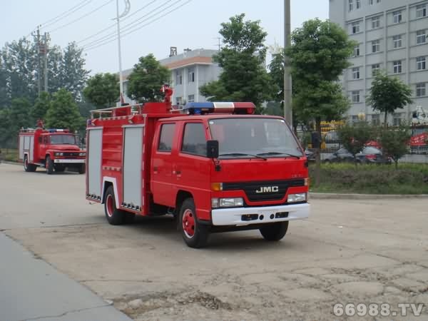 江鈴型水罐消防車